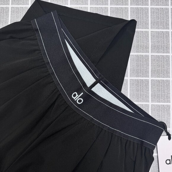 Brand New ALO Yoga Women's Black Suit Up Trouser (Regular) 😀😀 - Picture 4 of 8